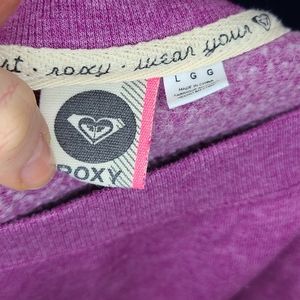 Roxy sweatshirt size large